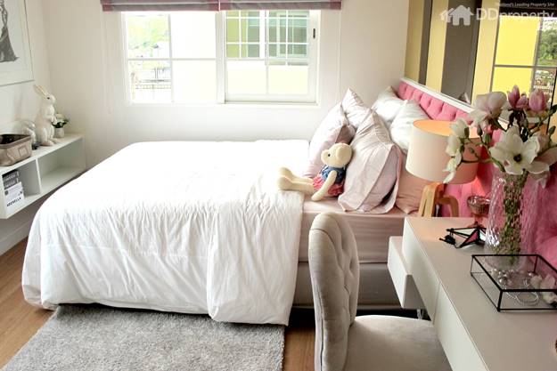 Golden Town On Nut  Pattanakarn 